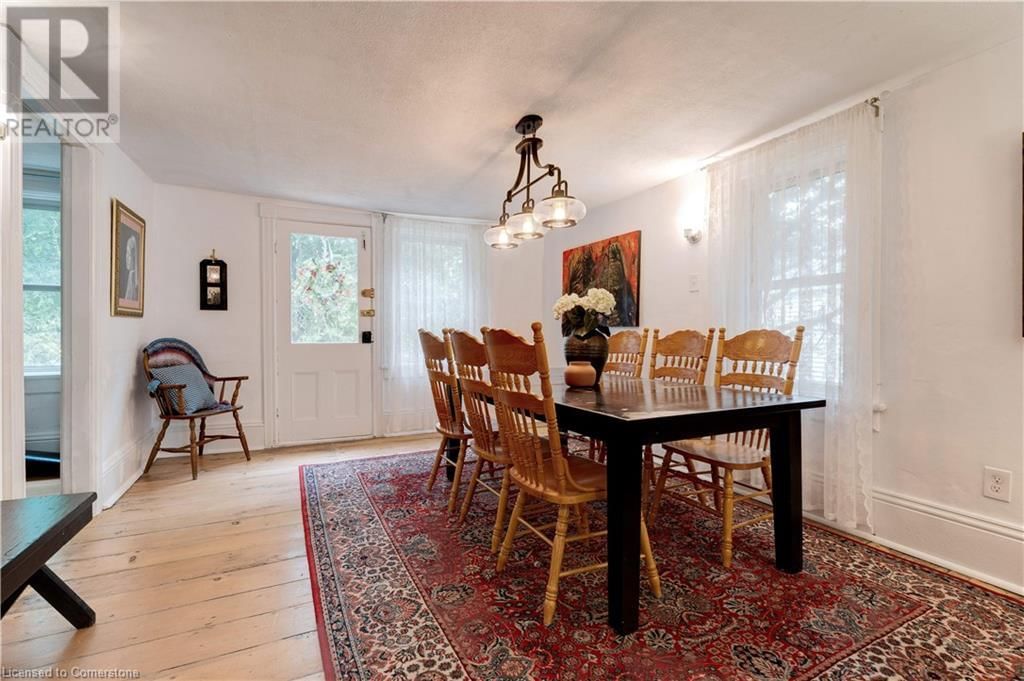 401 LYNDEN ROAD Image 8
