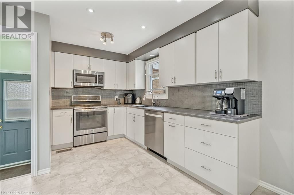 48 WESTCHESTER WAY Image 6