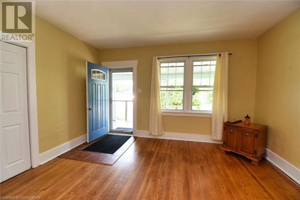145 ORKNEY STREET EAST Image 12