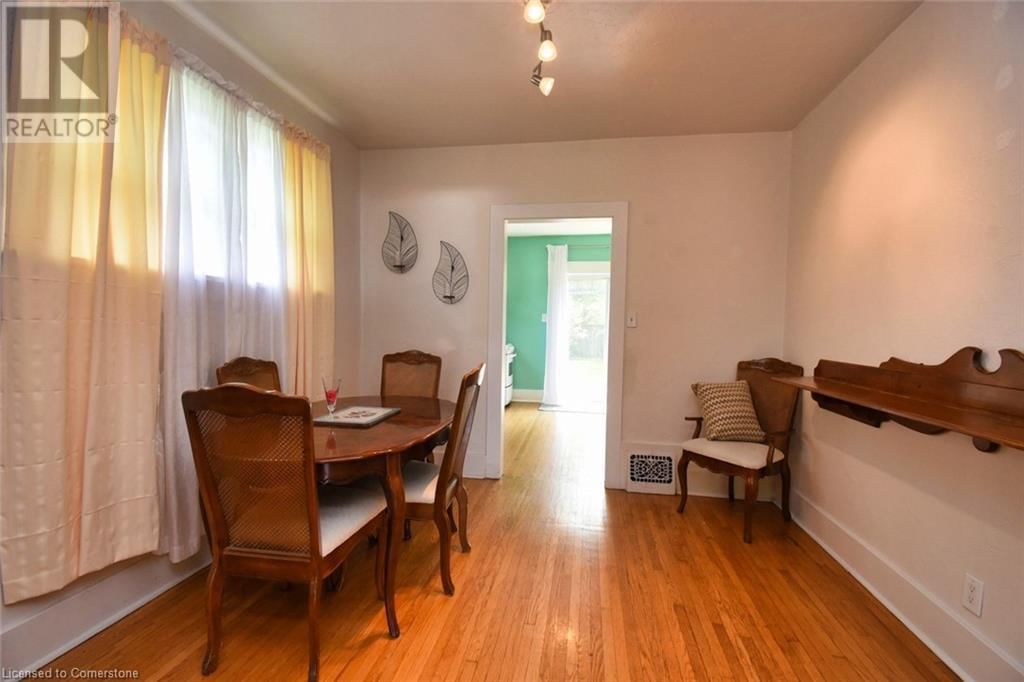 145 ORKNEY STREET EAST Image 15