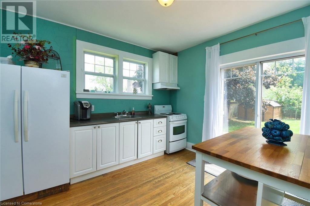 145 ORKNEY STREET EAST Image 16