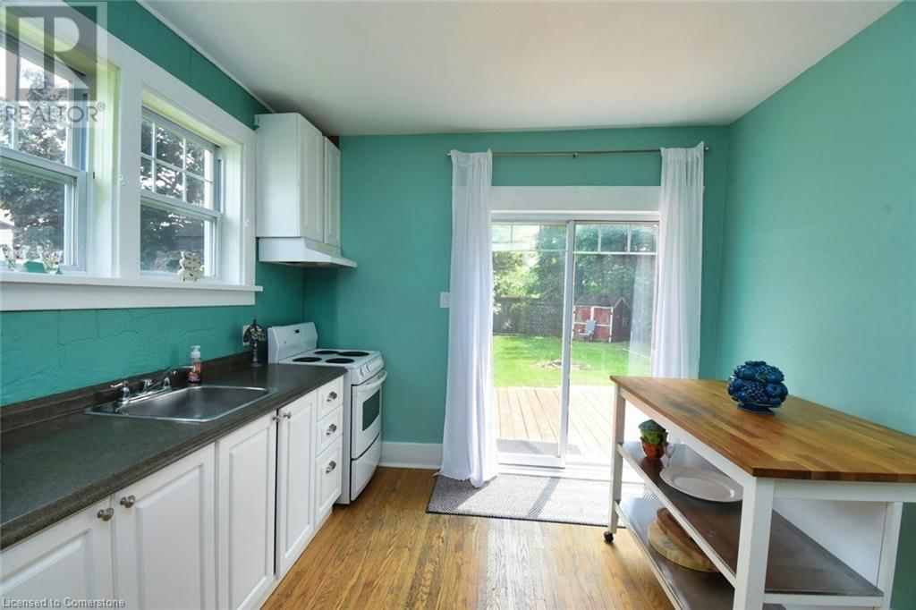 145 ORKNEY STREET EAST Image 17