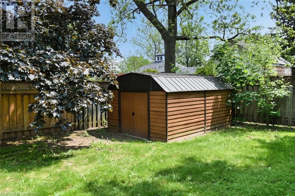 145 ORKNEY STREET EAST Image 32