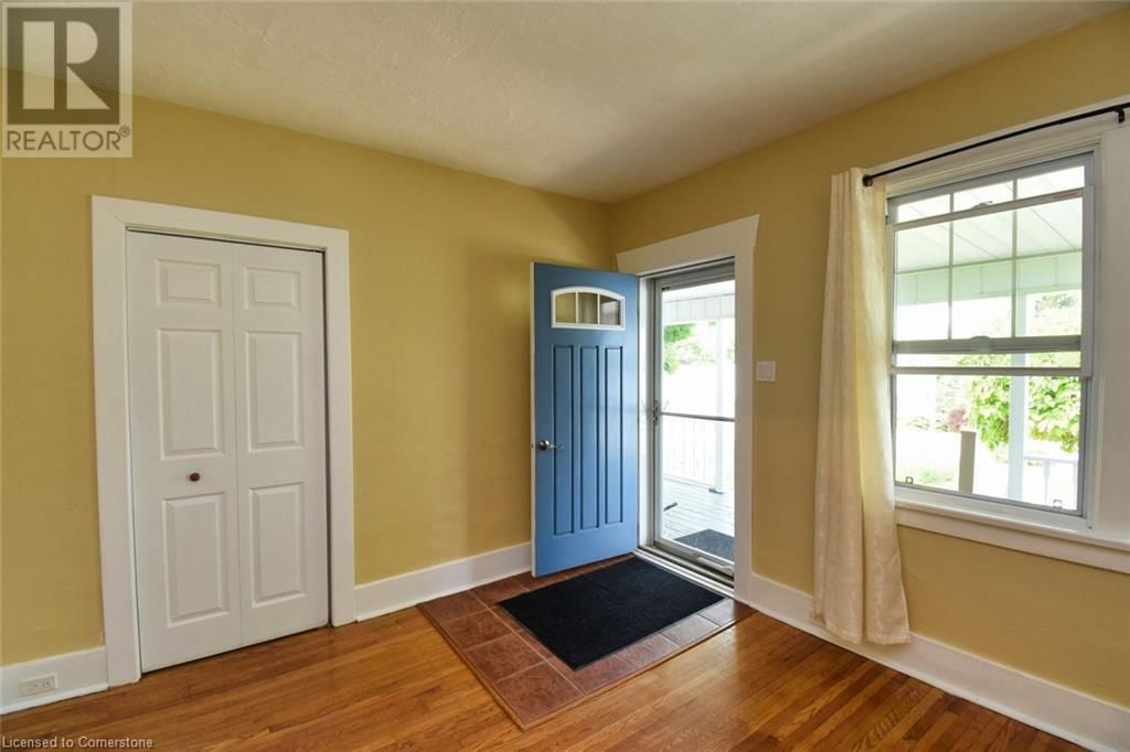145 ORKNEY STREET EAST Image 8