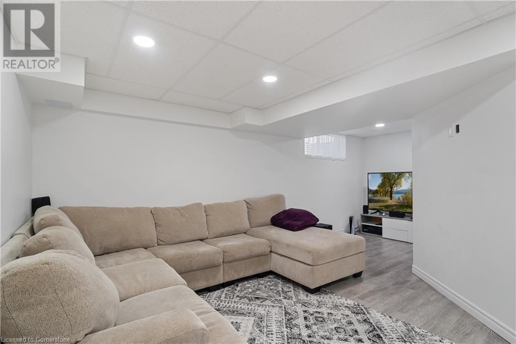 524 SNOWDROP COURT Image 34