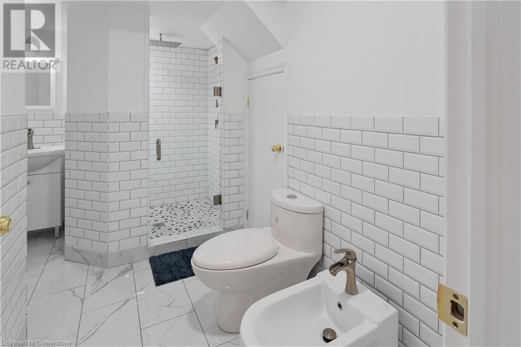 524 SNOWDROP COURT Image 36