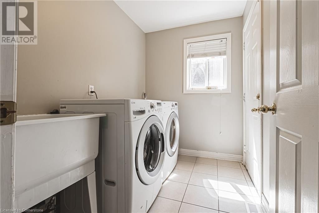 19 GWYN COURT Image 41