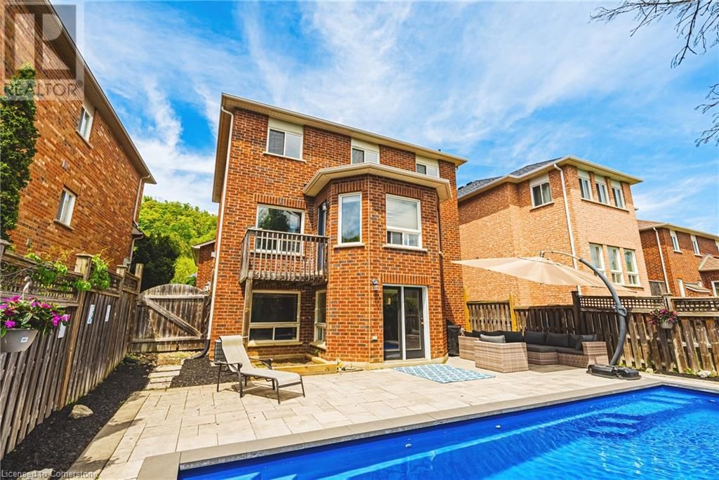 19 GWYN COURT Image 48