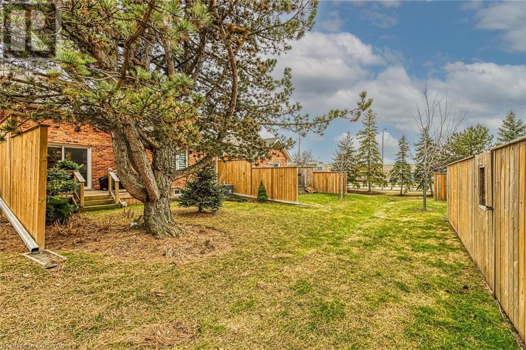 31 - 810 GOLF LINKS ROAD Image 48