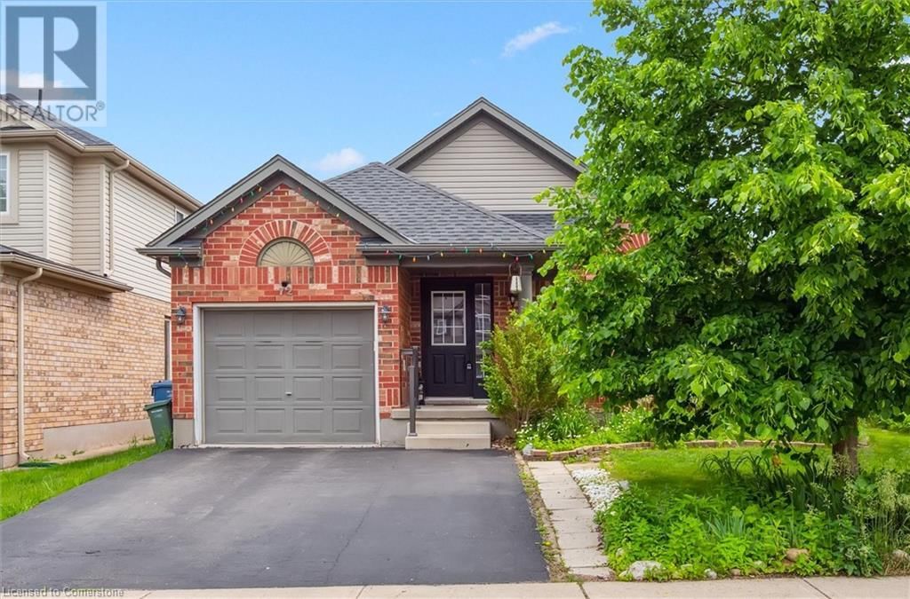 72 MCARTHUR DRIVE Image 1
