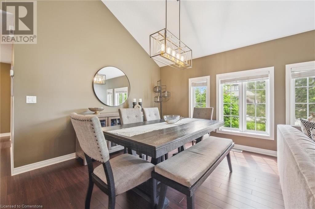 72 MCARTHUR DRIVE Image 16