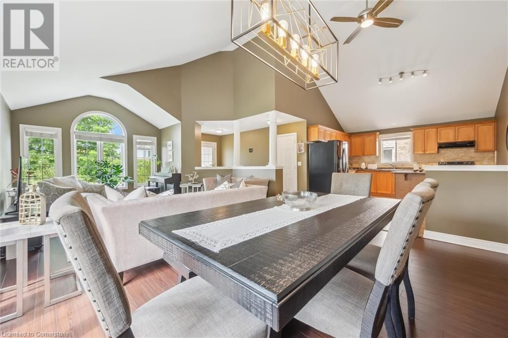 72 MCARTHUR DRIVE Image 18
