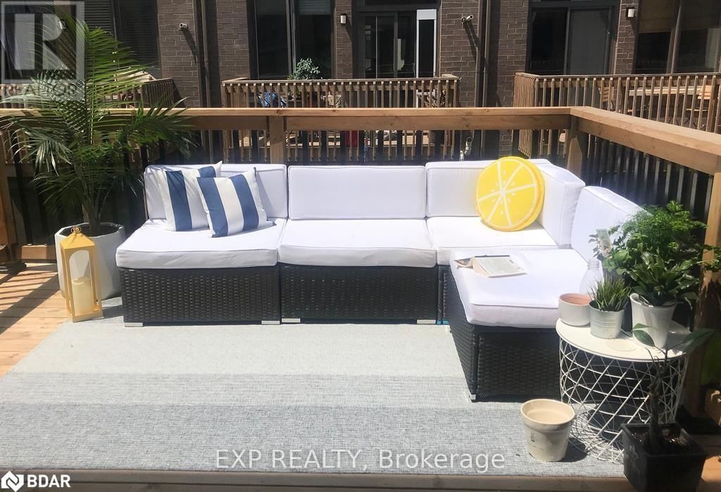 177 HUGUENOT ROAD Image 10