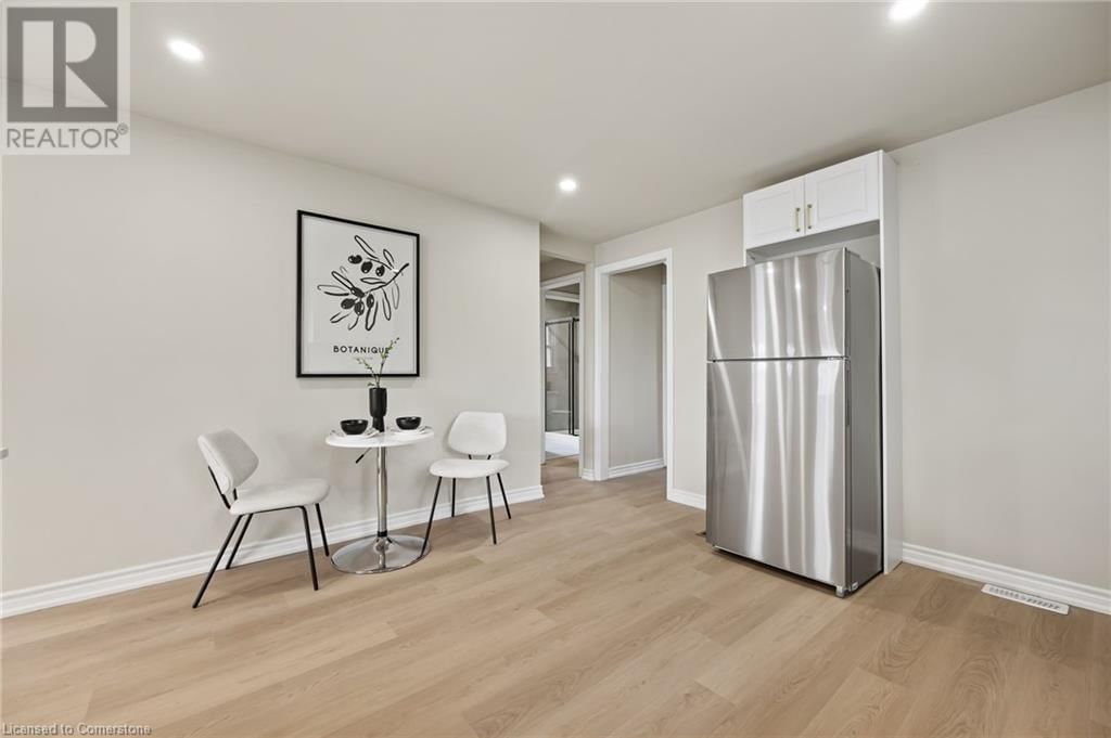 15 MCCAIN STREET Image 12