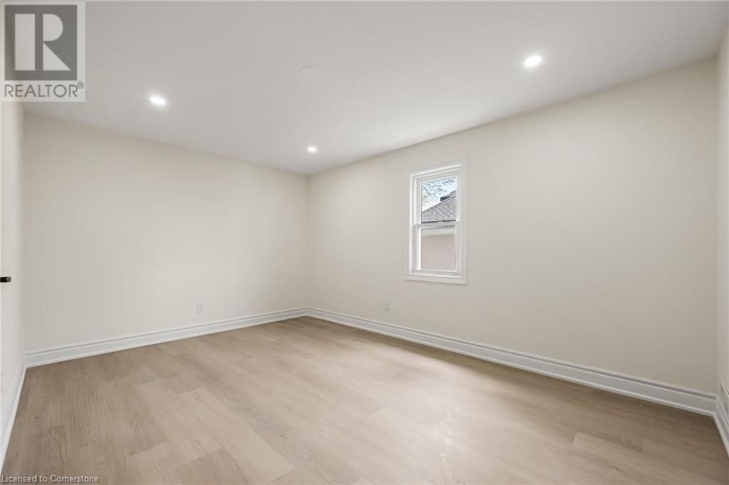 15 MCCAIN STREET Image 34
