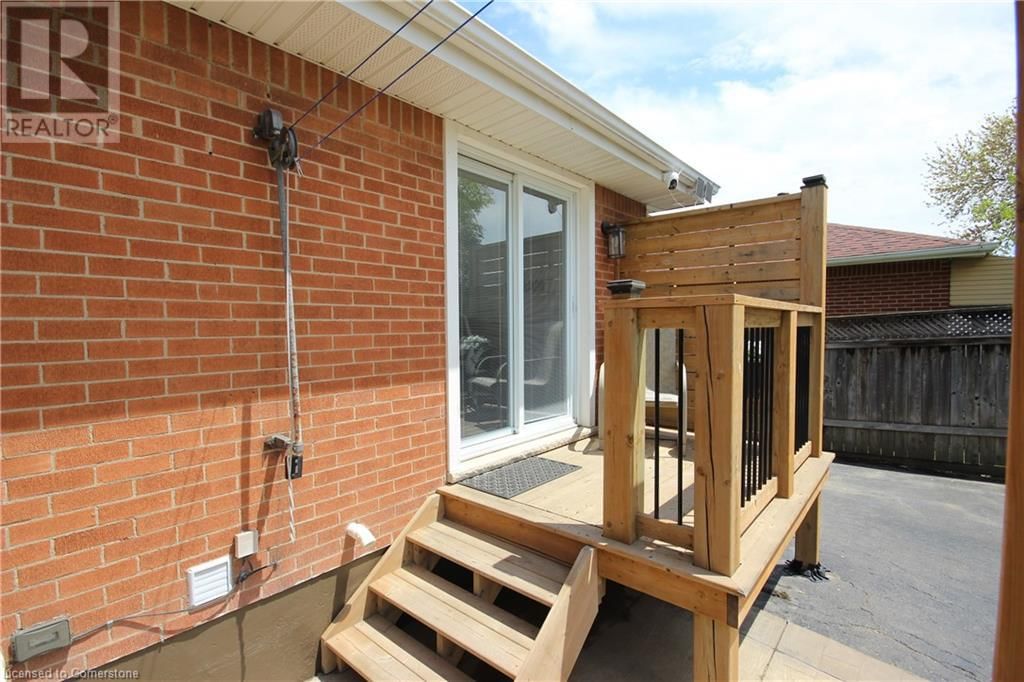 Main - 48 CARMEN AVENUE Image 15