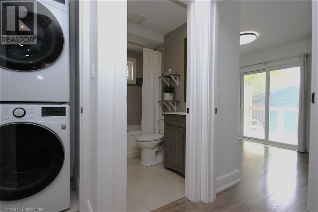 Main - 48 CARMEN AVENUE Image 5