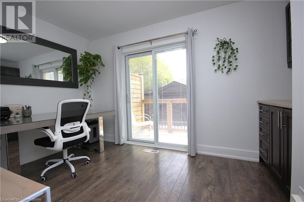 Main - 48 CARMEN AVENUE Image 6