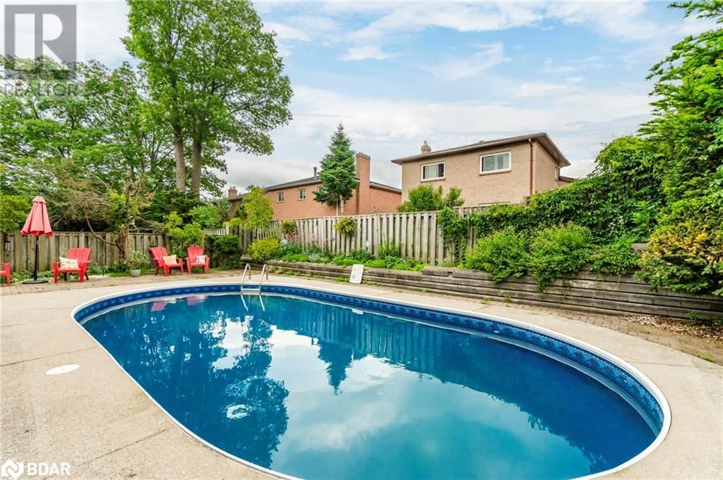 26 KENNY CRESCENT Image 45