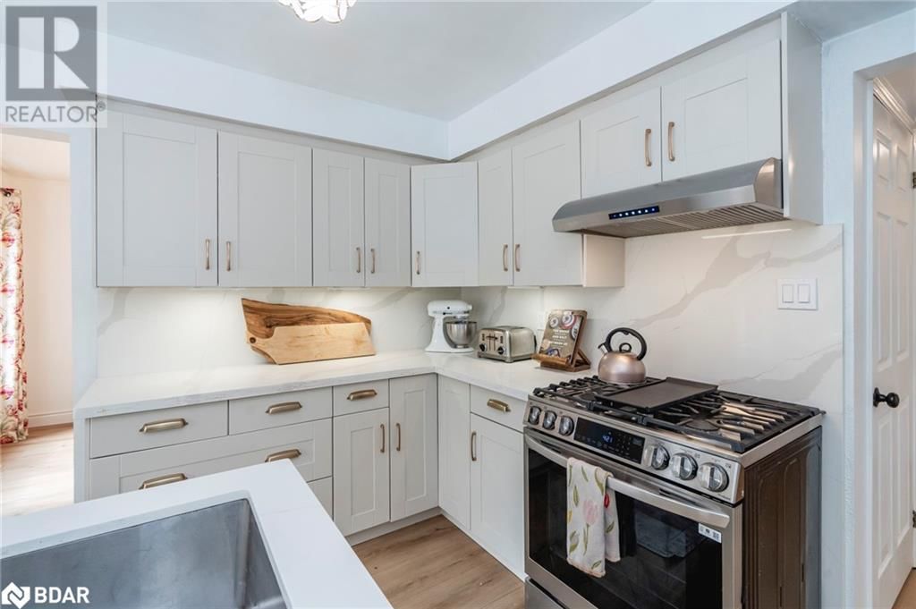 26 KENNY CRESCENT Image 8