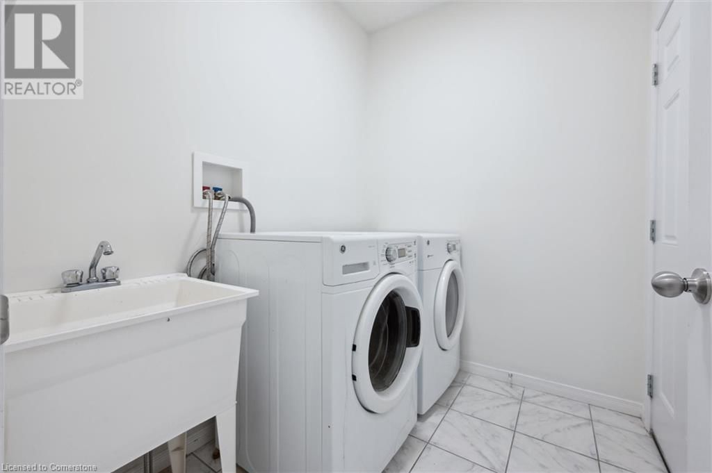 494 WOODBINE AVENUE Image 22