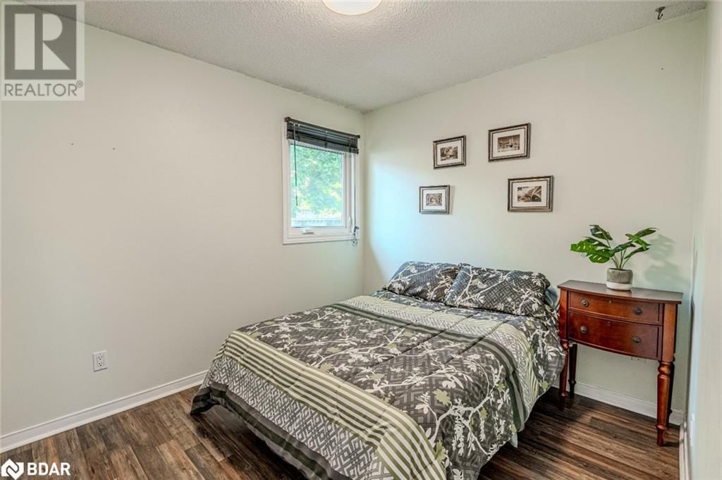 20 SHELLEY LANE Image 12