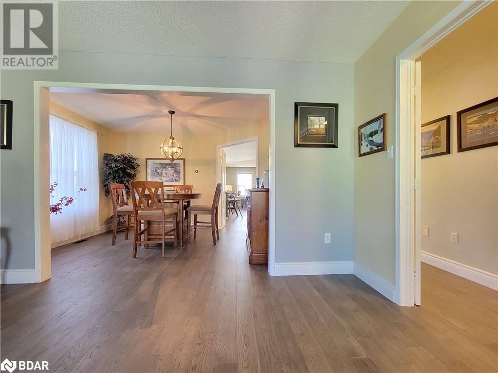 92 SUNDEW DRIVE Image 23