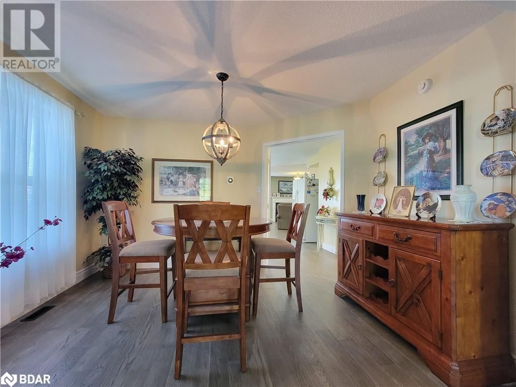 92 SUNDEW DRIVE Image 24