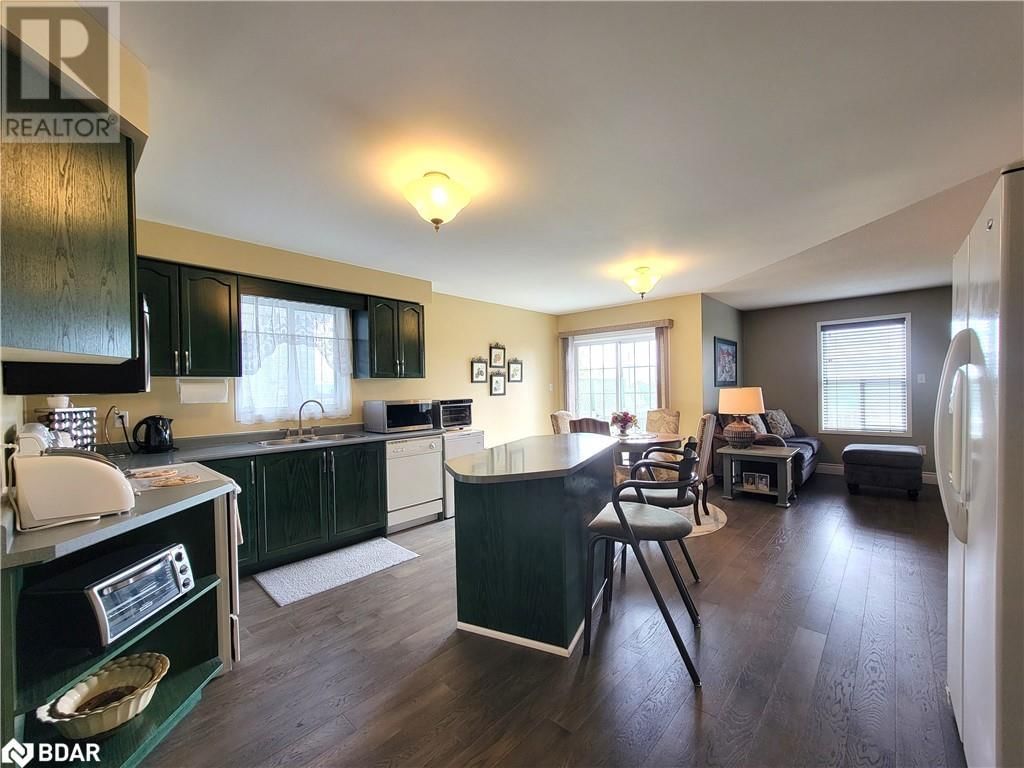 92 SUNDEW DRIVE Image 25