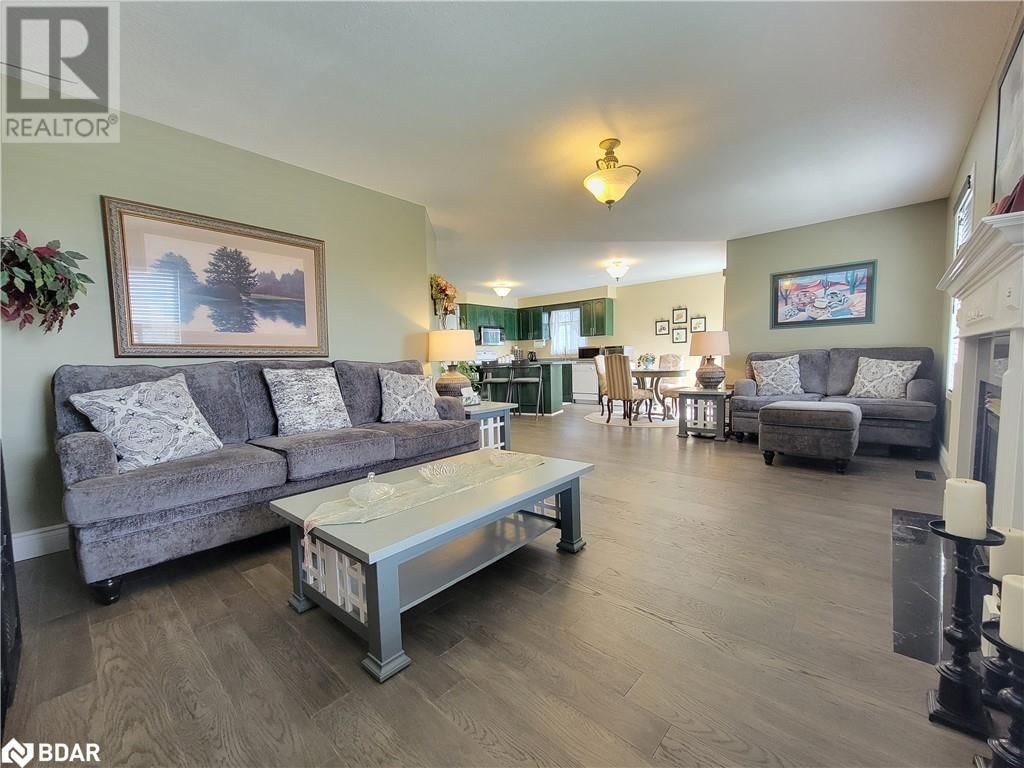 92 SUNDEW DRIVE Image 26