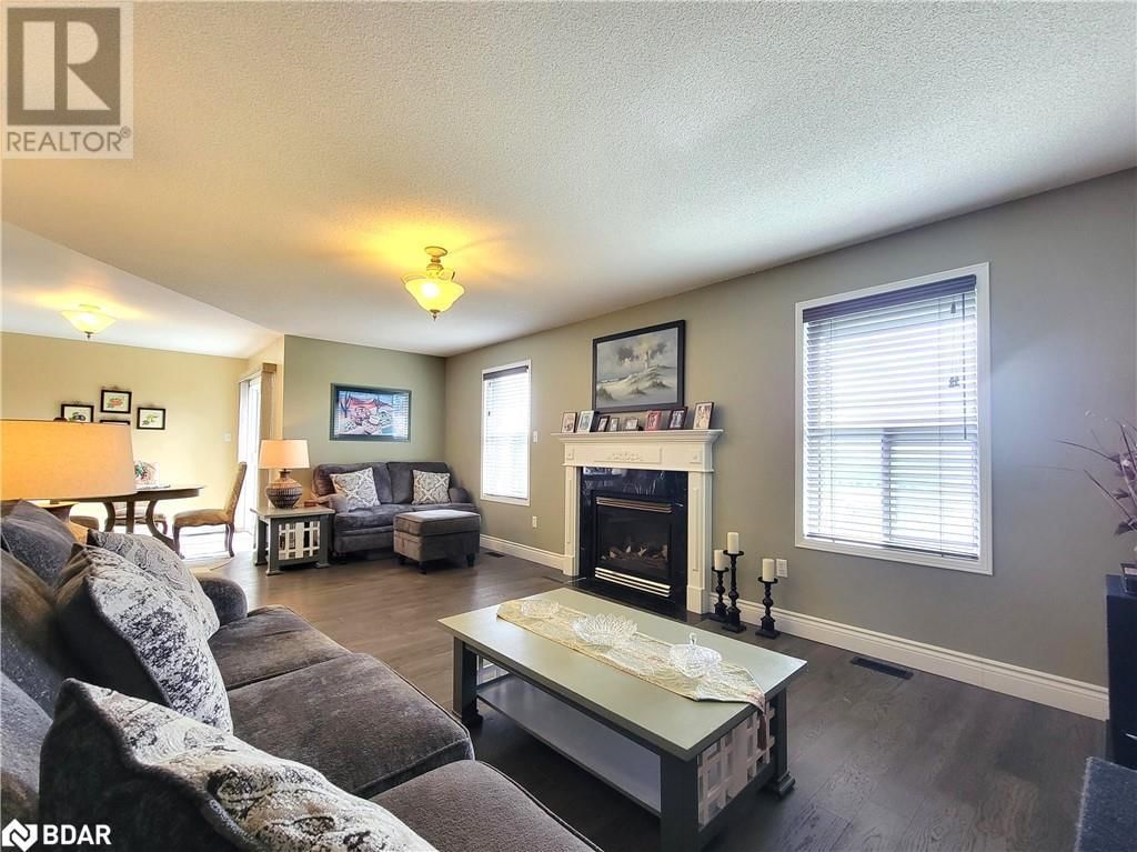 92 SUNDEW DRIVE Image 27
