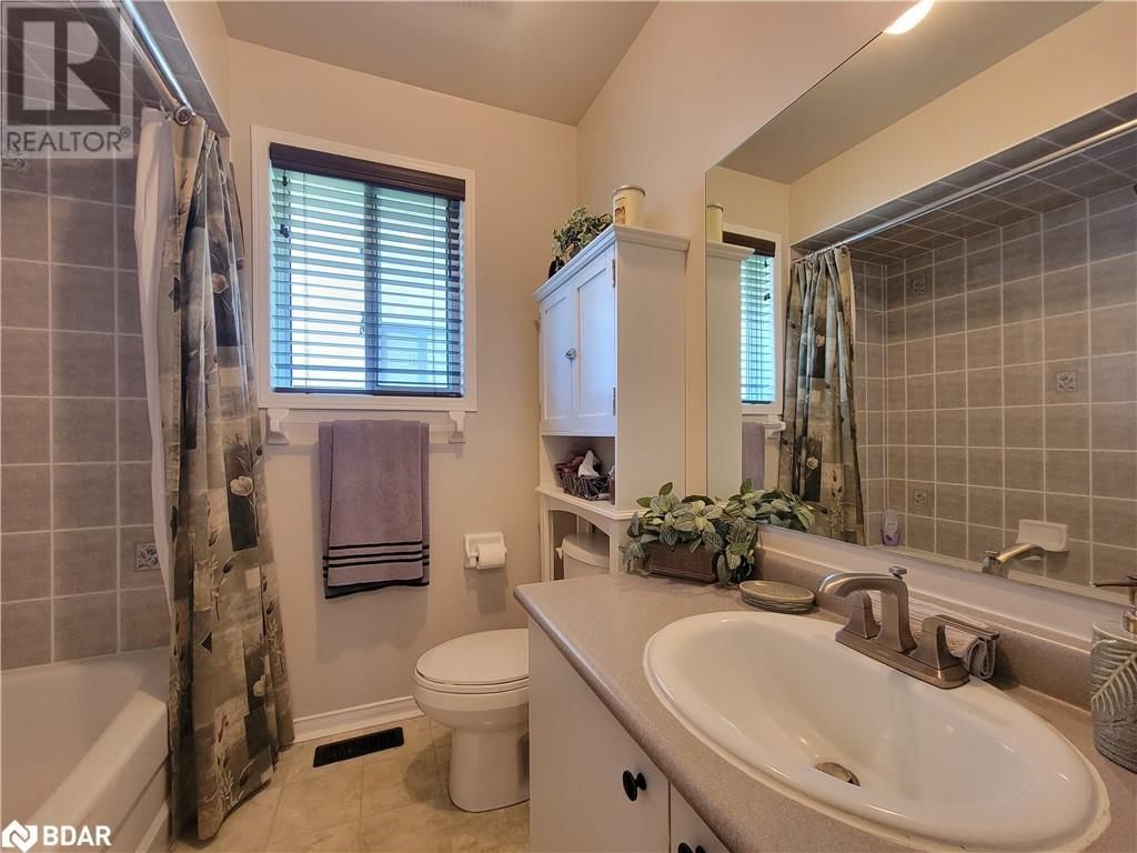 92 SUNDEW DRIVE Image 33