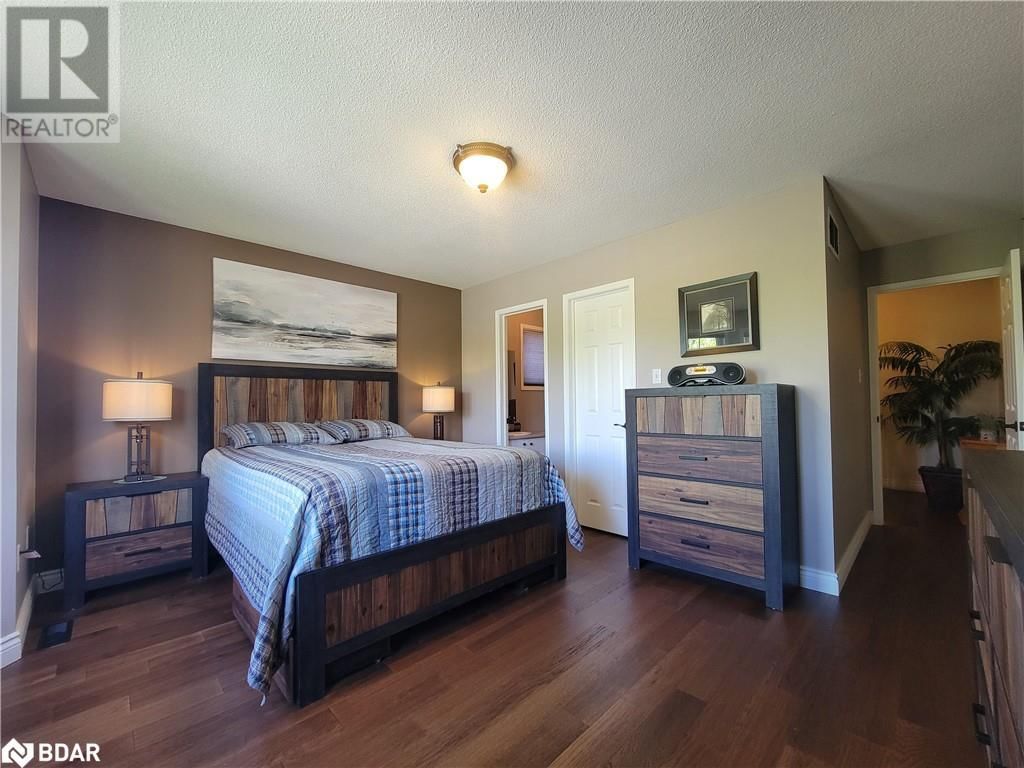 92 SUNDEW DRIVE Image 35