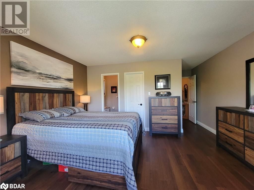 92 SUNDEW DRIVE Image 36