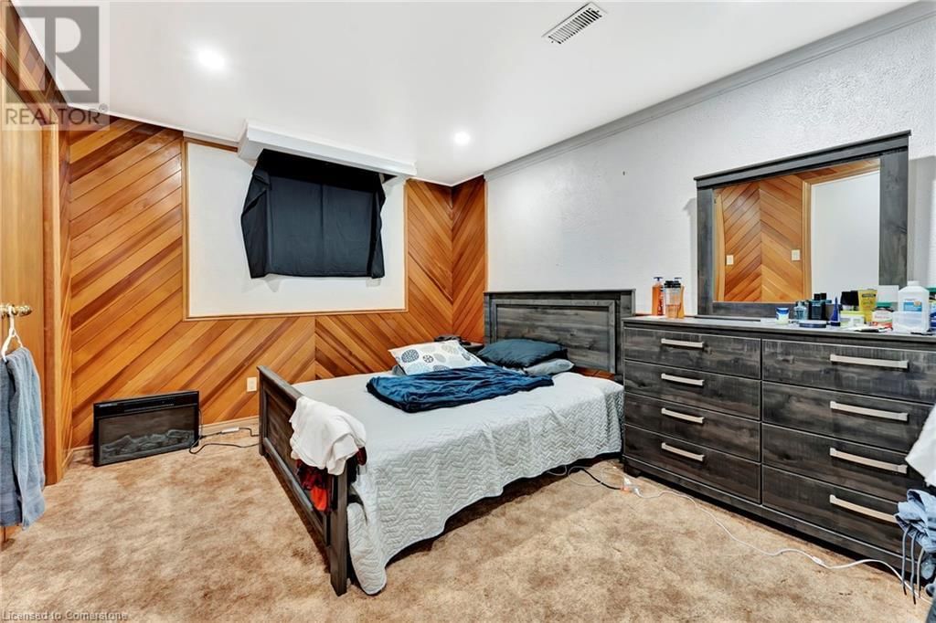 145 ALBERT STREET EAST Image 36