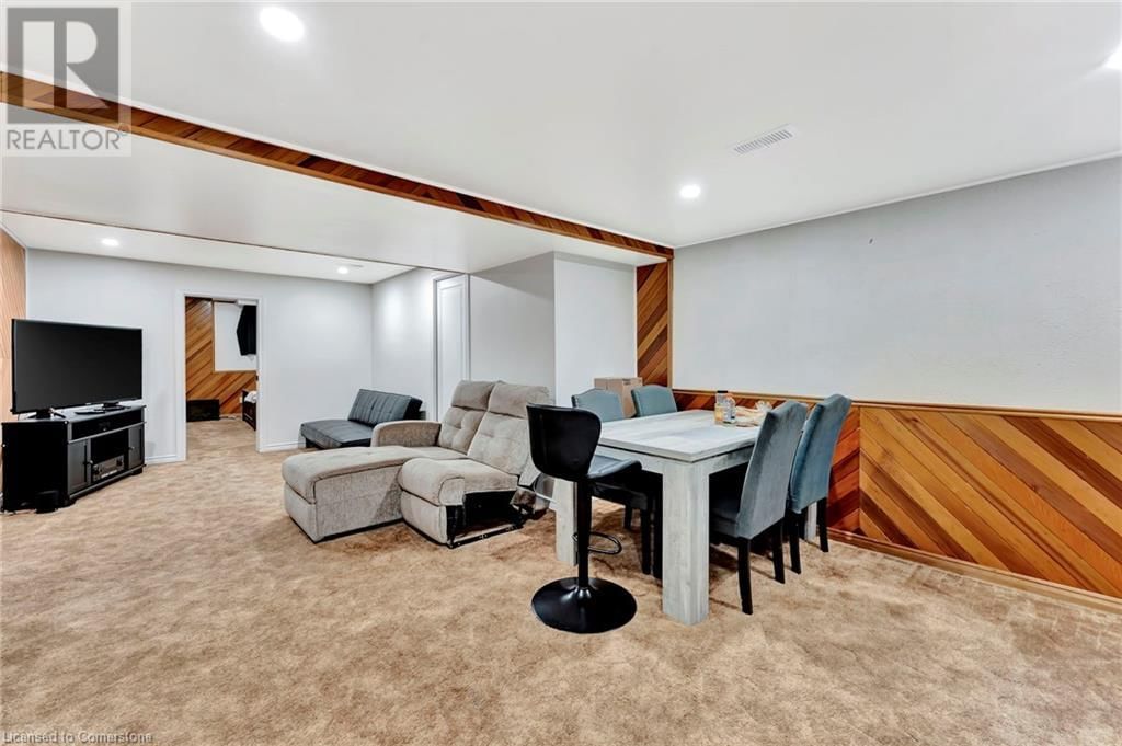 145 ALBERT STREET EAST Image 39