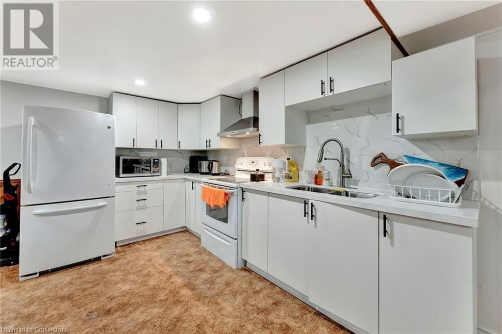 145 ALBERT STREET EAST Image 42