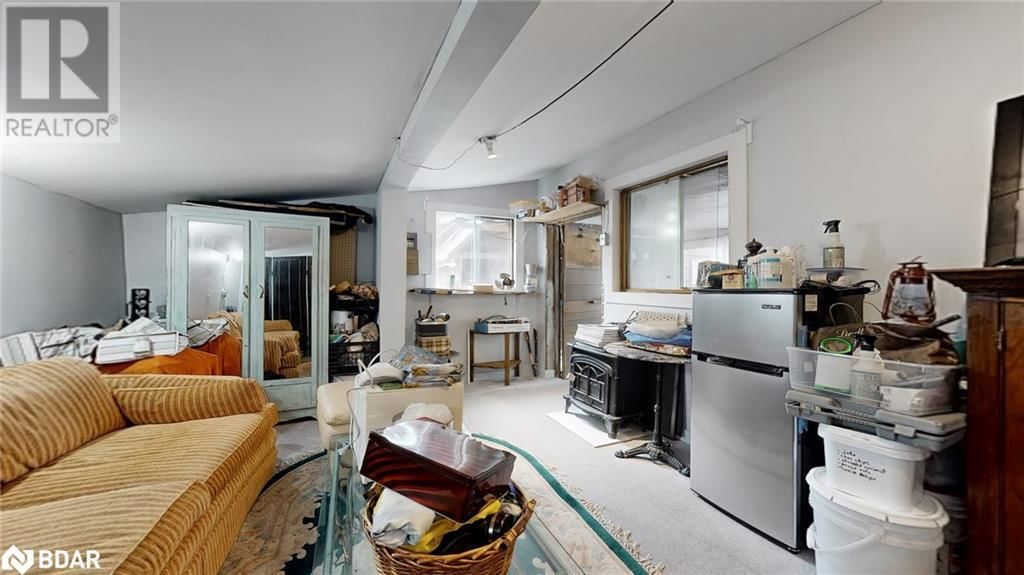 2808 GELERT ROAD Image 21