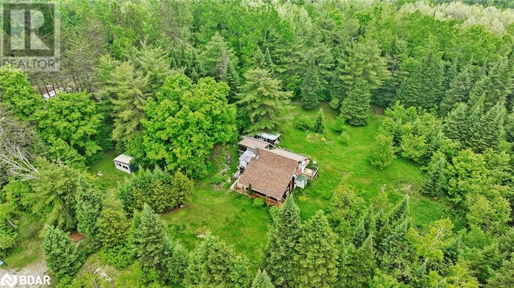 2808 GELERT ROAD Image 32