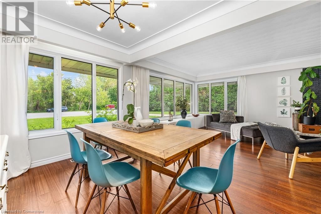 25 BEDFORD PARK Image 4