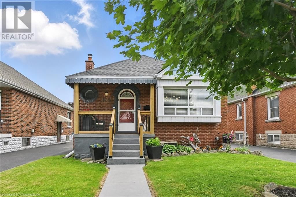 105 WEIR STREET SOUTH Image 2