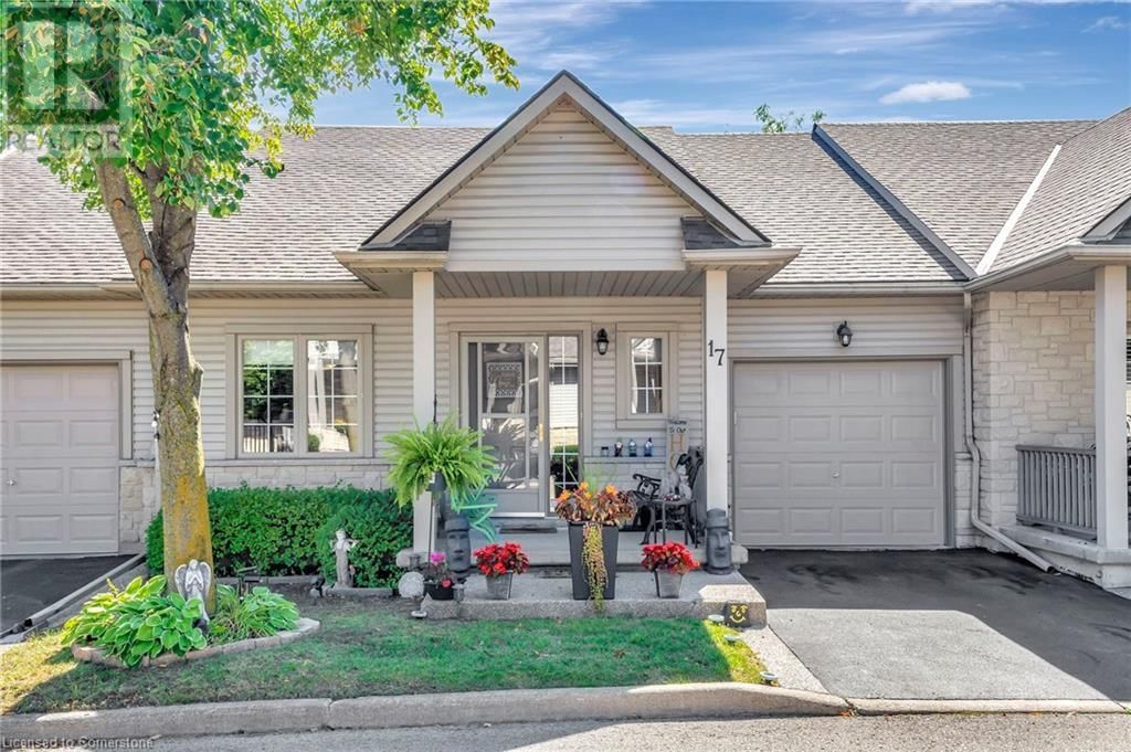 17 - 34 SOUTHBROOK DRIVE Image 1