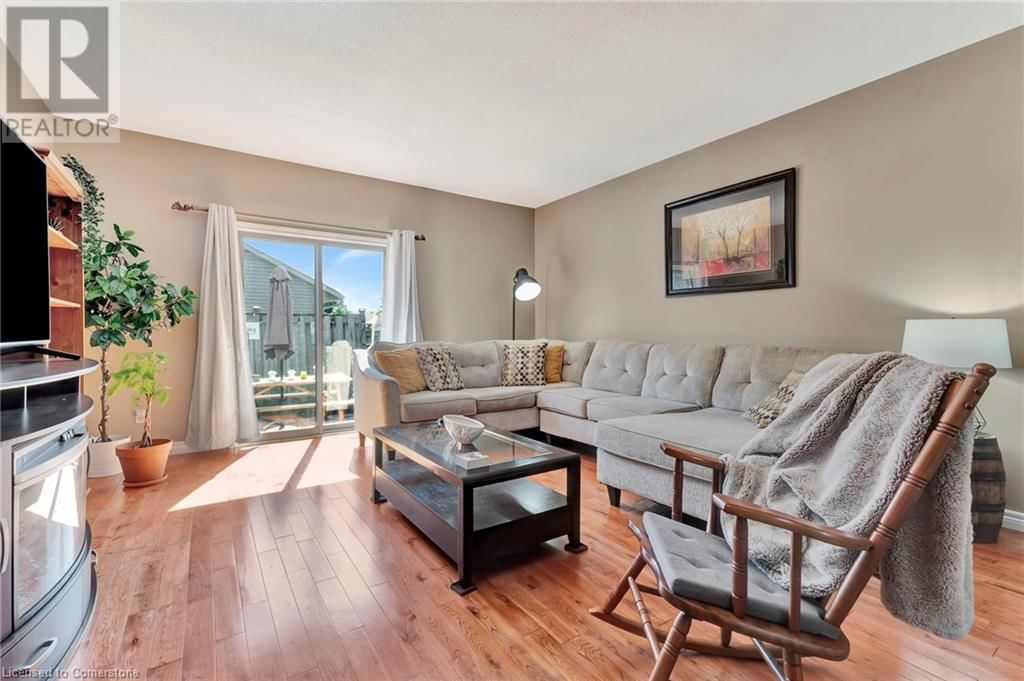 17 - 34 SOUTHBROOK DRIVE Image 14