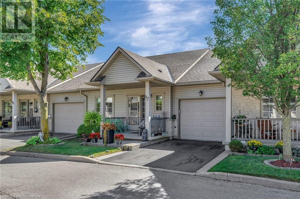 17 - 34 SOUTHBROOK DRIVE Image 2