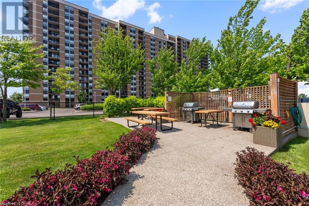 1605 - 301 FRANCES AVENUE Image 26