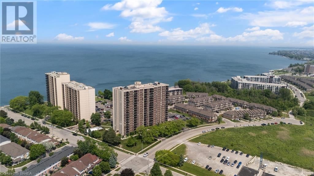 1605 - 301 FRANCES AVENUE Image 30