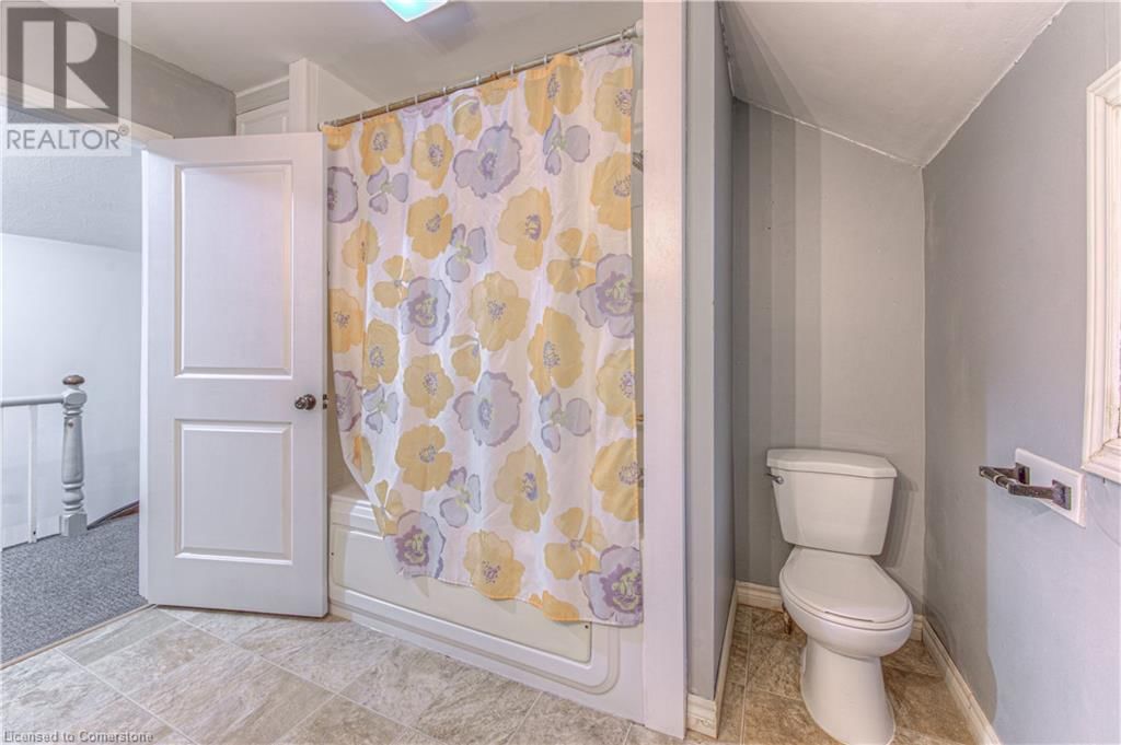 33 MCGIVERN STREET Image 27