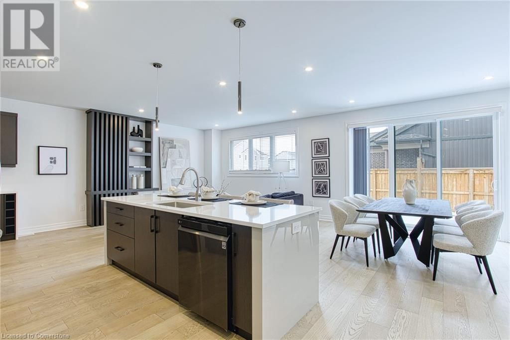 7543 SPLENDOUR DRIVE Image 23