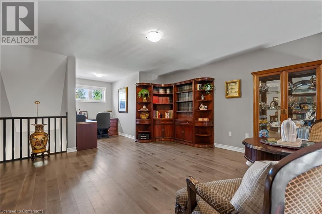 32 WESTMINISTER CRESCENT Image 31