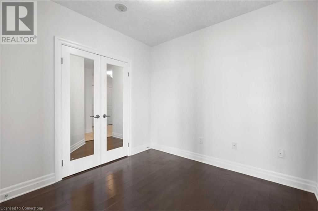 607 - 160 MACDONELL STREET Image 11